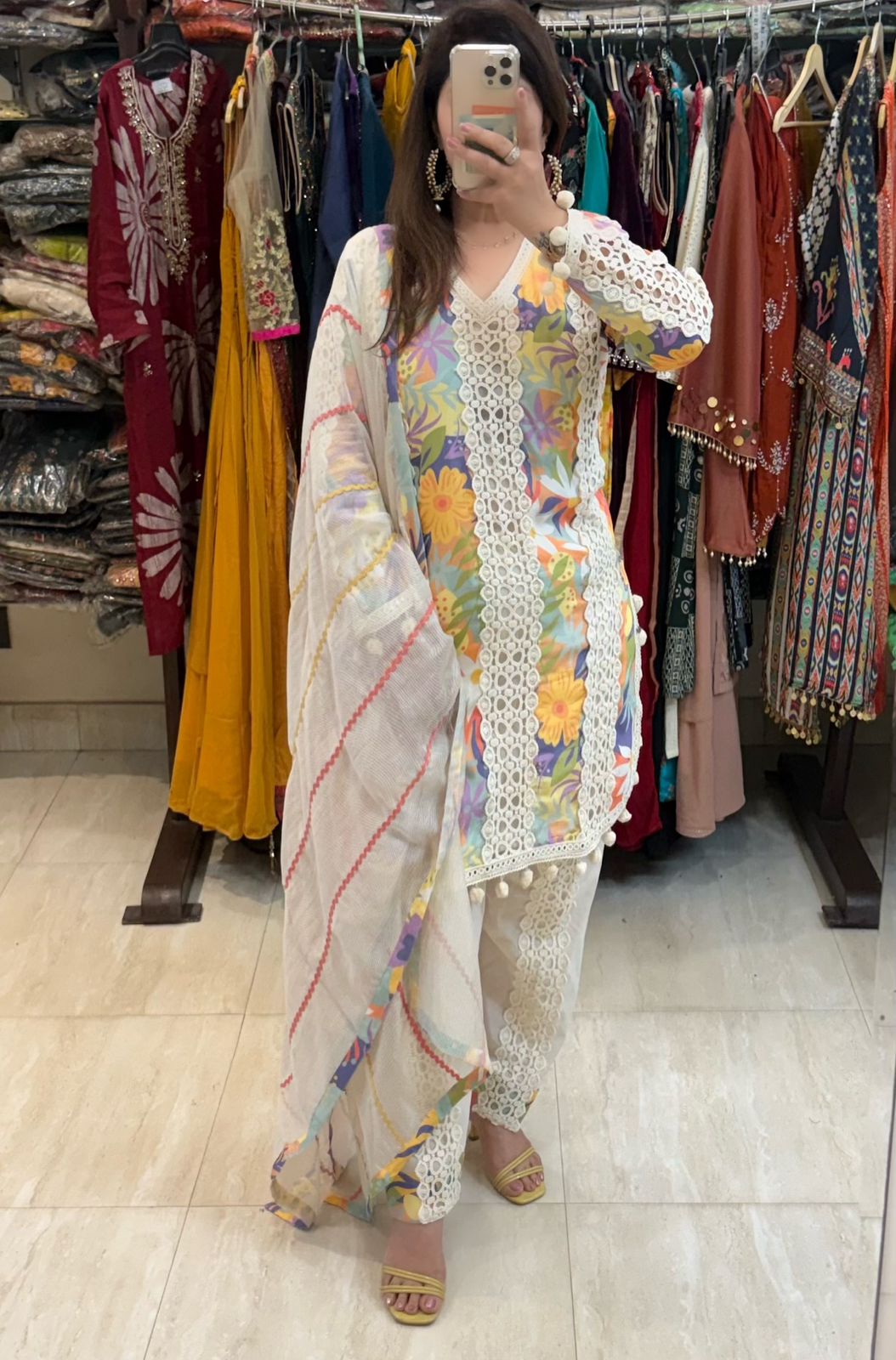 SDC-4717 Crepe Digital Print 3 Piece Kurti Set with Farshi Salwar