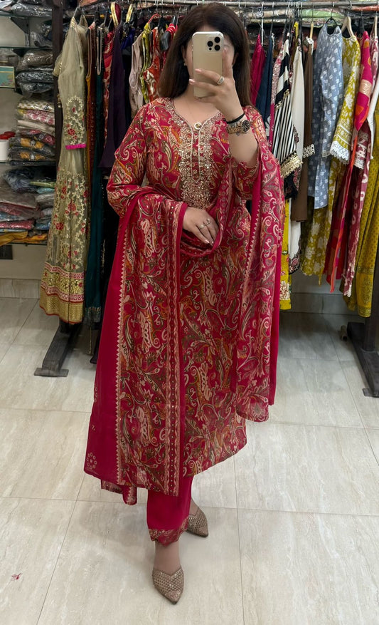 SDC-4799. Digital Print Muslin Lining Kurti Set