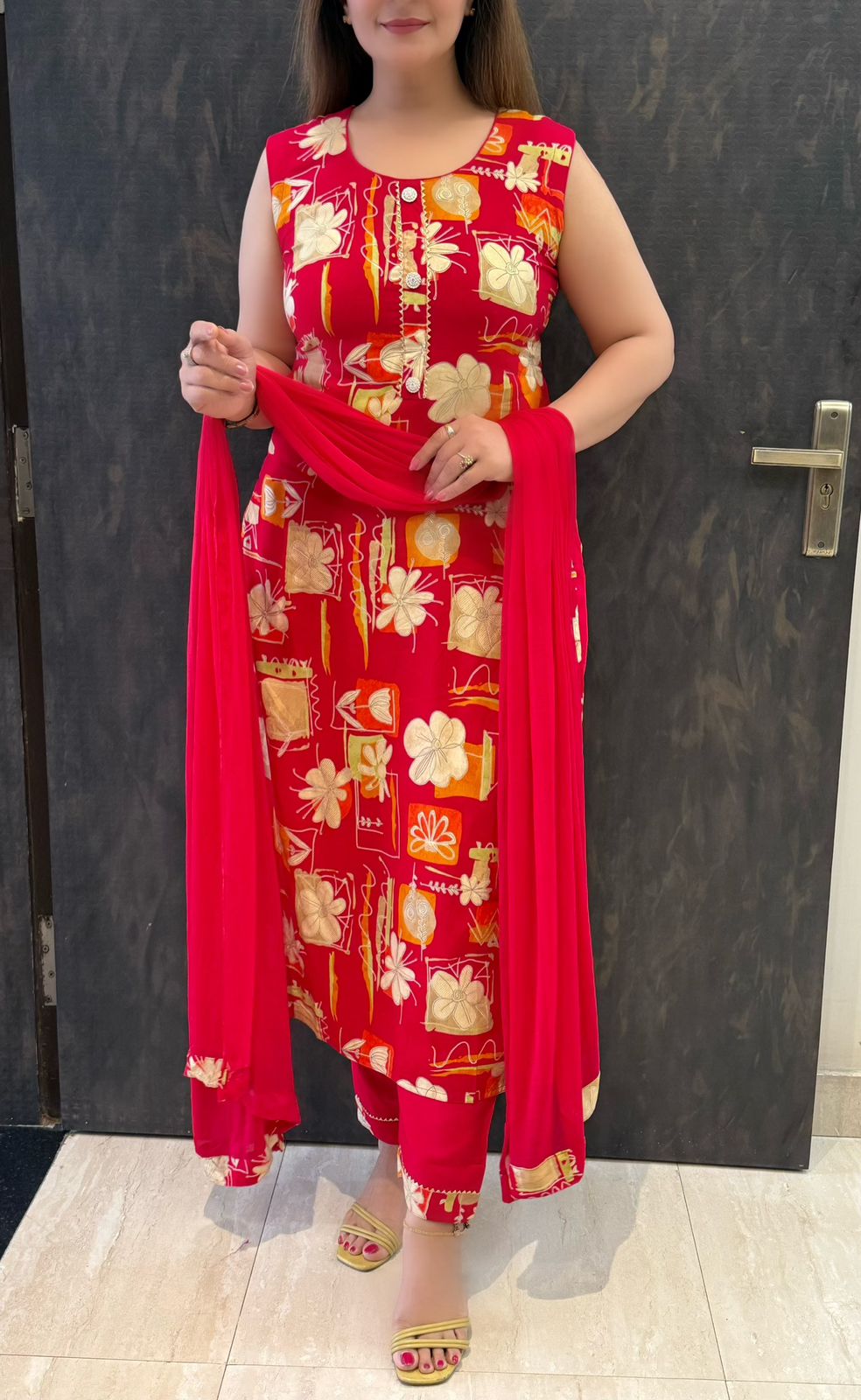 SDC-4708. Rayon 3 Piece Kurti Set