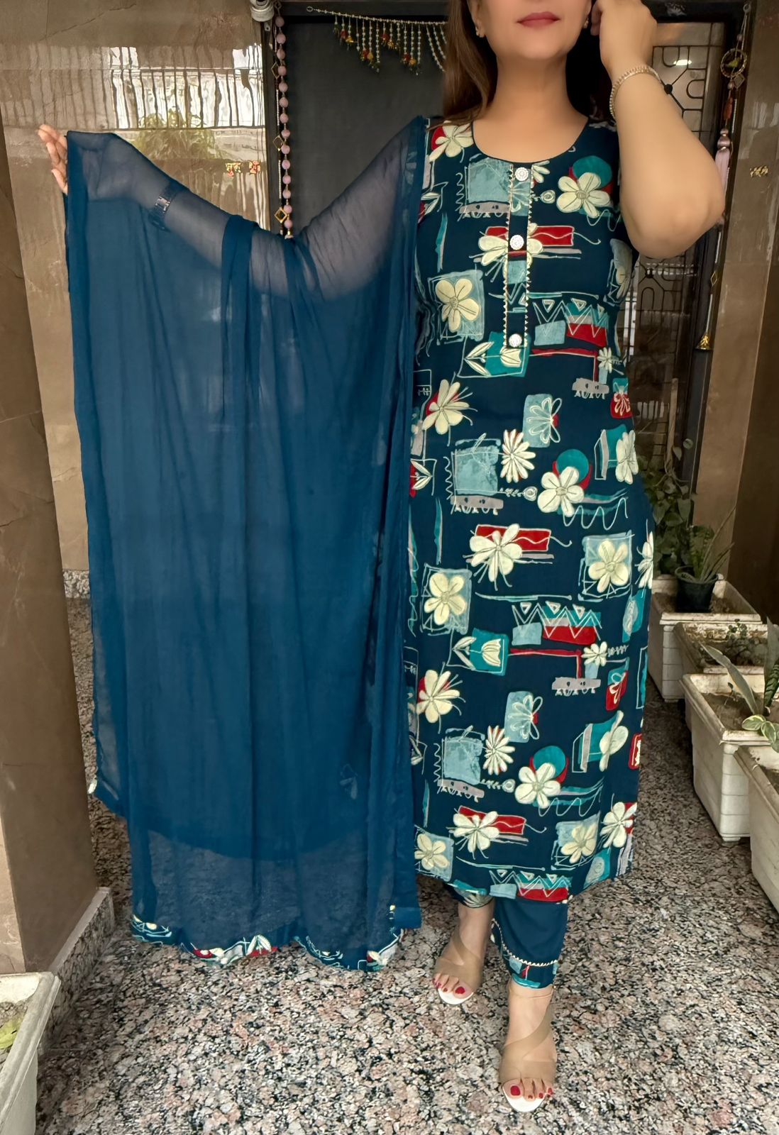 SDC-4709. Rayon 3 Piece Kurti Set