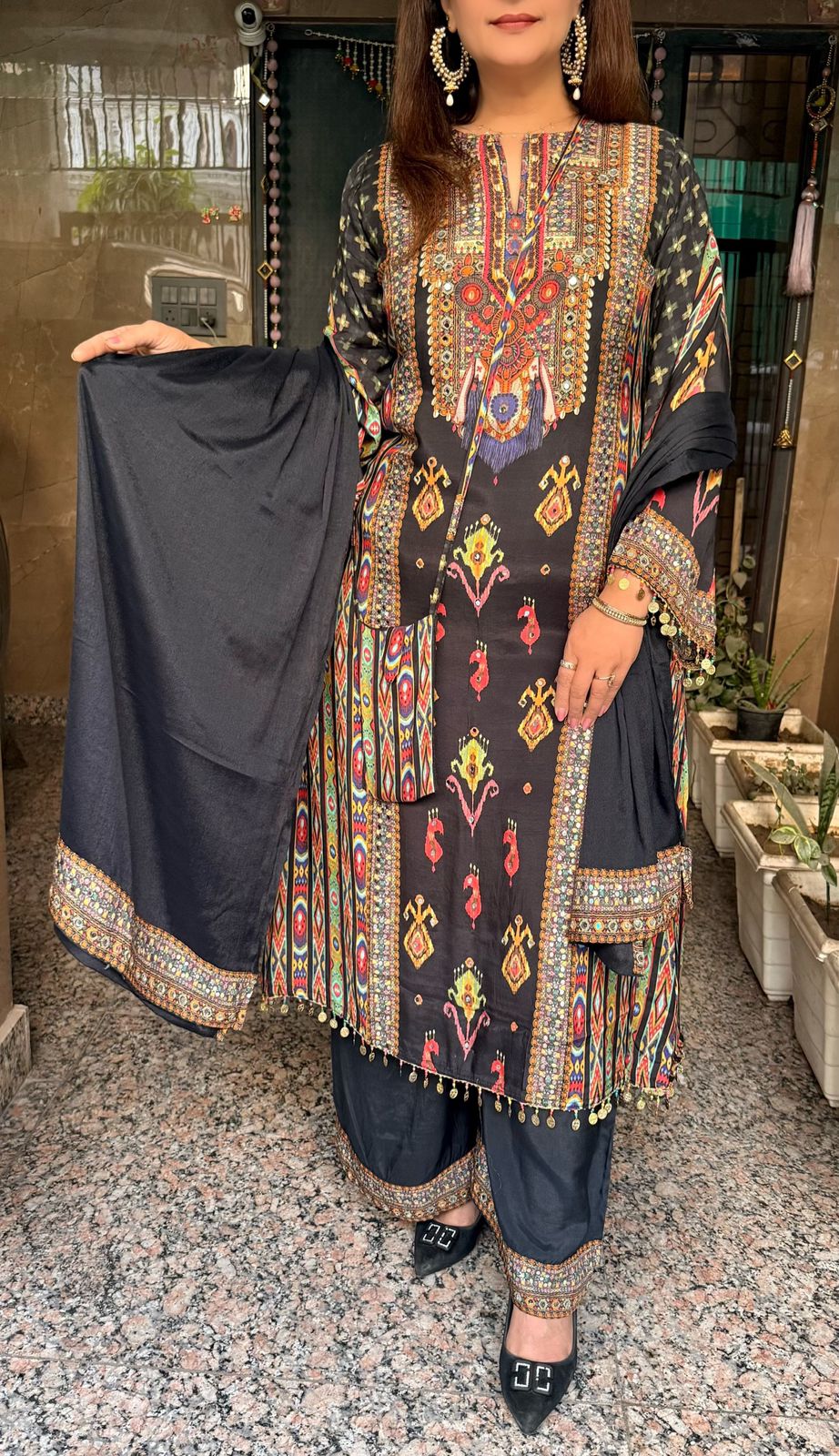 SDC-4716 Pure Muslin Crepe 3 Piece Kurti Set with Sling Bag