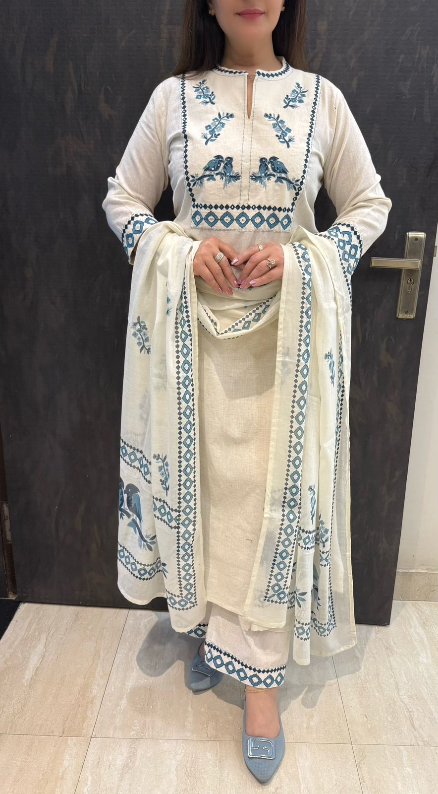 SDC-4727 Soft Jute Cotton 3 Piece Kurti Set
