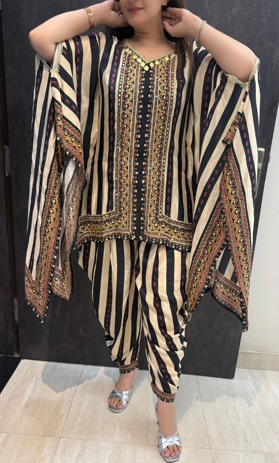SDC-4728 Pure Crepe Printed 2 Piece Unique Cut Kaftaan Co-ord Set
