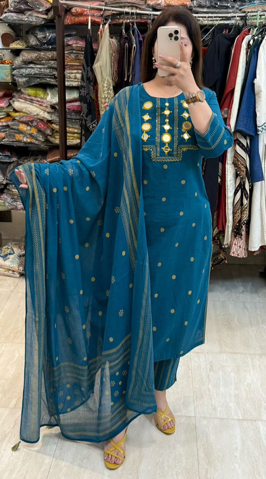 SDC-4730 Self Weaving Slub Cotton3 Piece Kurti Set