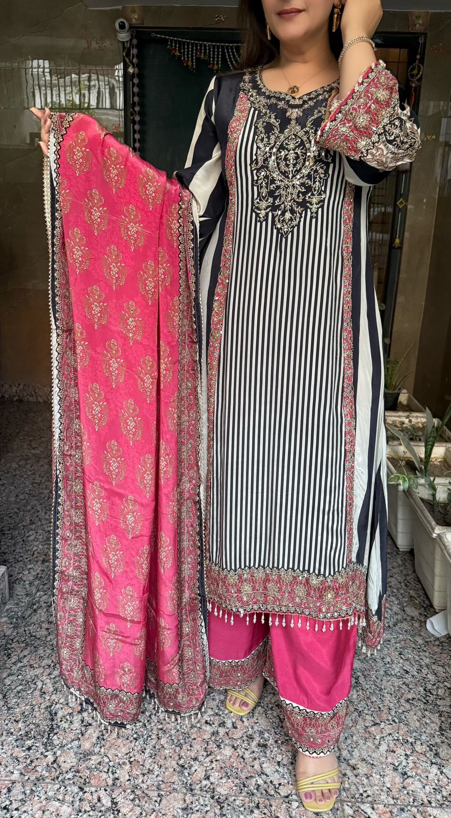 SDC-4734 Pure Crepe High- Low Kurti Set