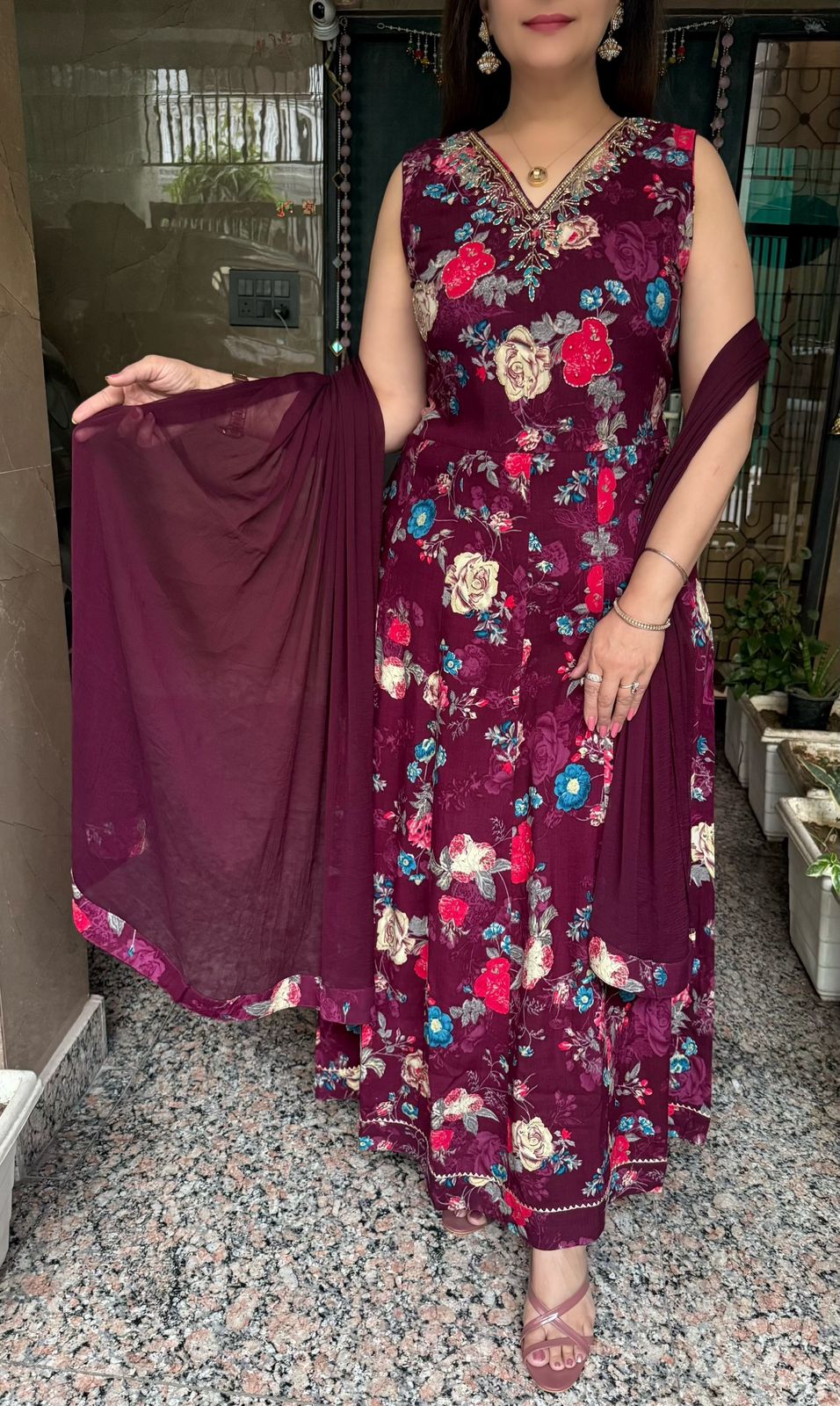SDC-4738. Rayon 3 Piece Anarkali Kurti Set