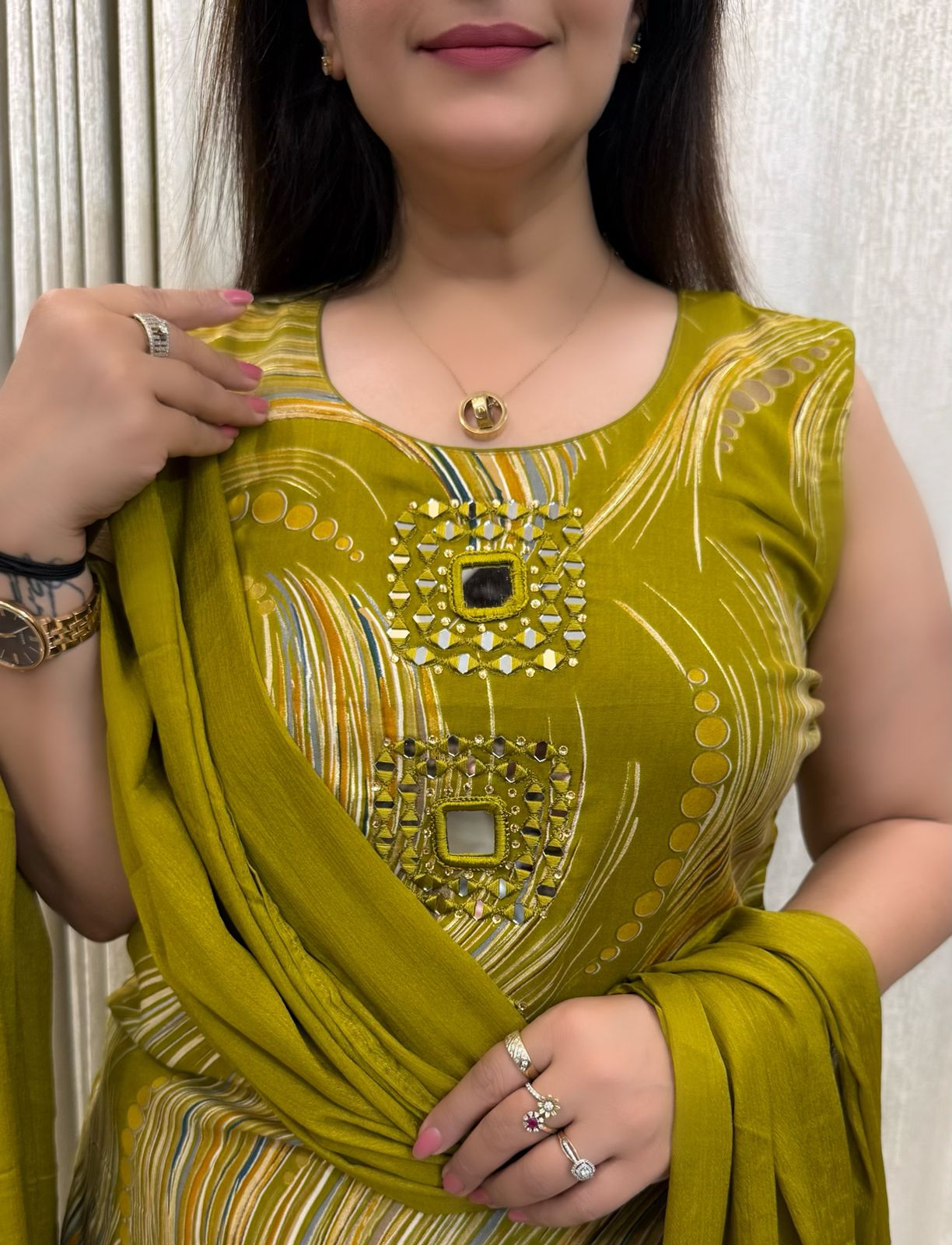 SDC-4762. Rayon 3 Piece Kurti Set
