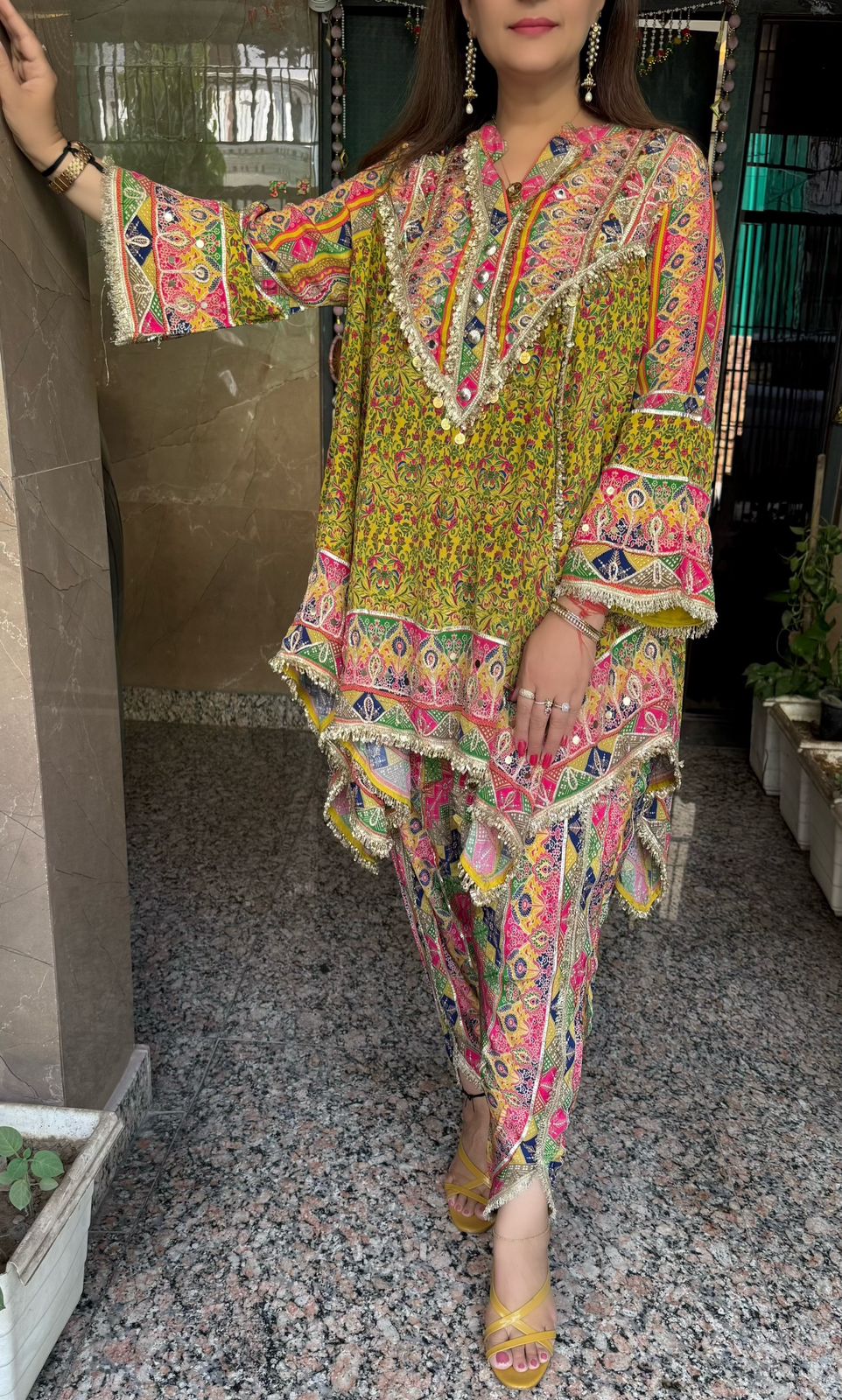 SDC-4758.Digital Print 2 Piece Choga Set
