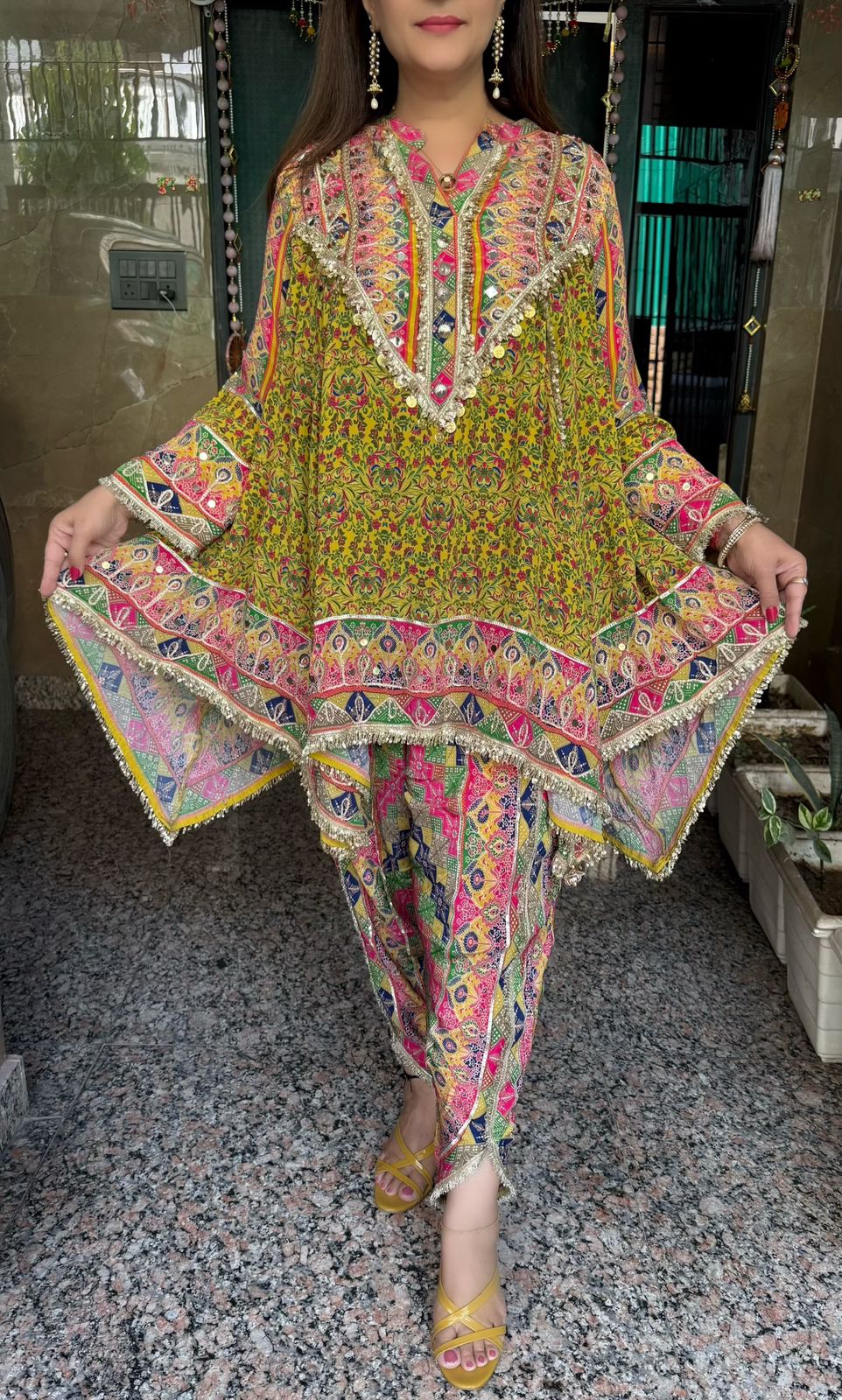 SDC-4758.Digital Print 2 Piece Choga Set