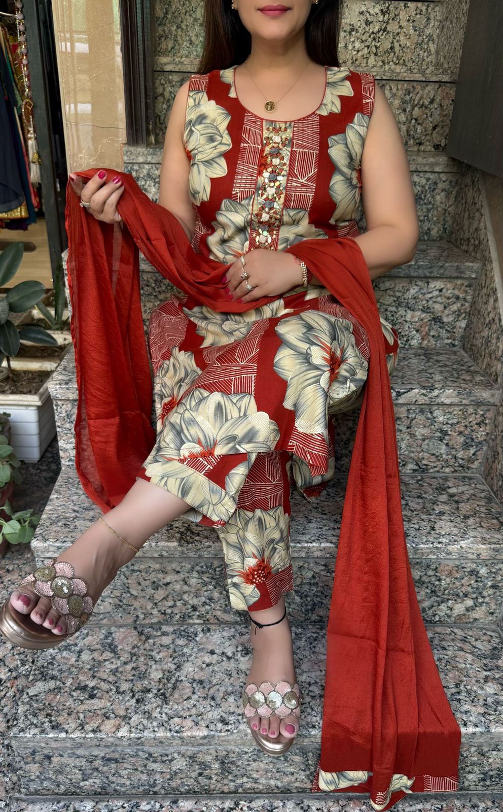 SDC-4763. Rayon 3 piece Kurti Set
