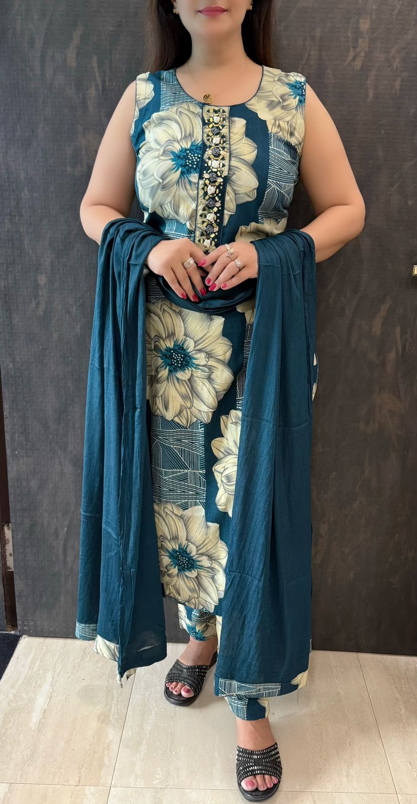SDC-4765. Rayon 3 Piece Kurti Set