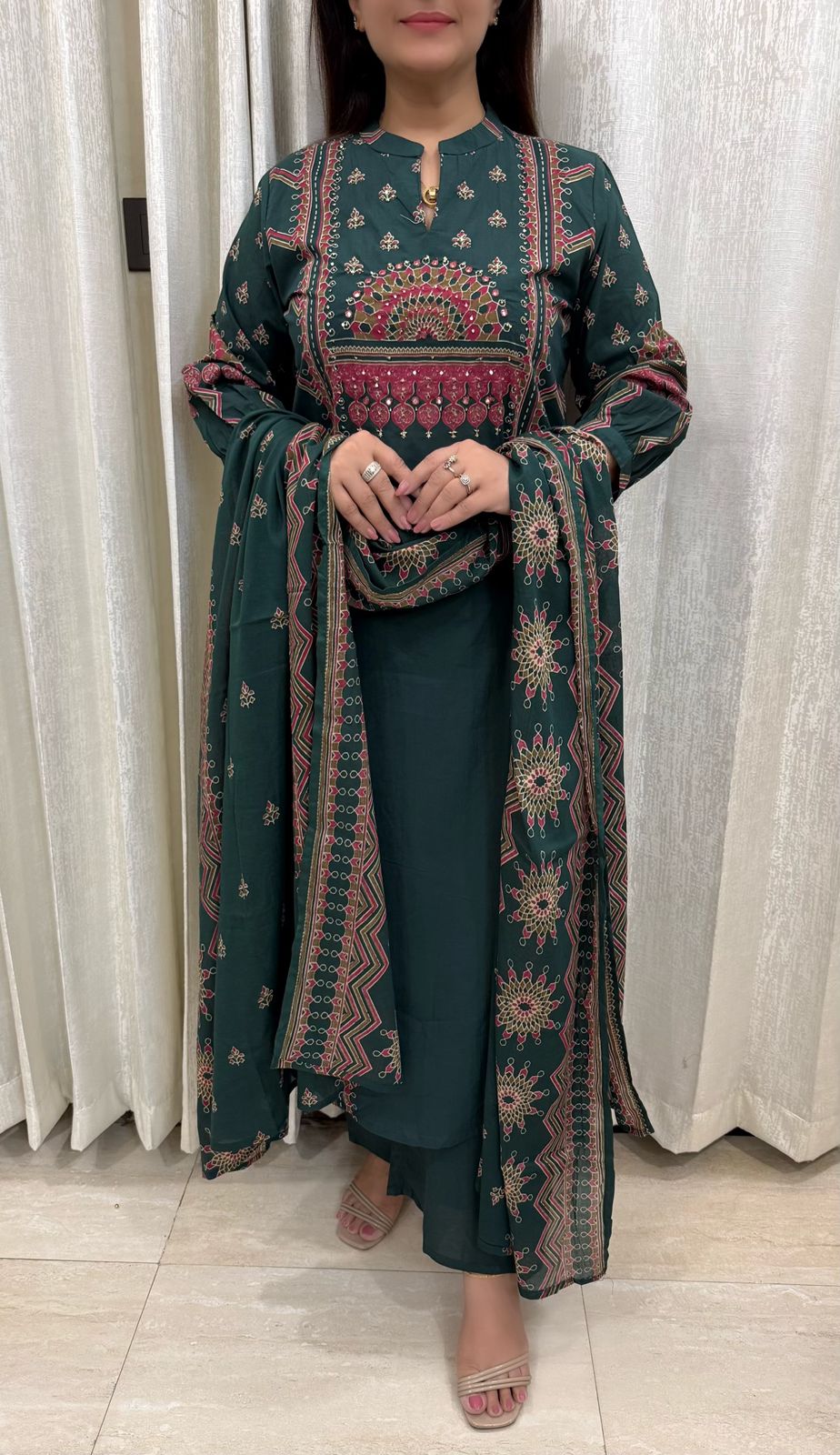 SDC-4770. Mul Cotton 3 Piece Kurti Set