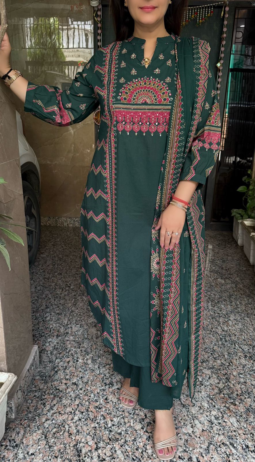 SDC-4770. Mul Cotton 3 Piece Kurti Set