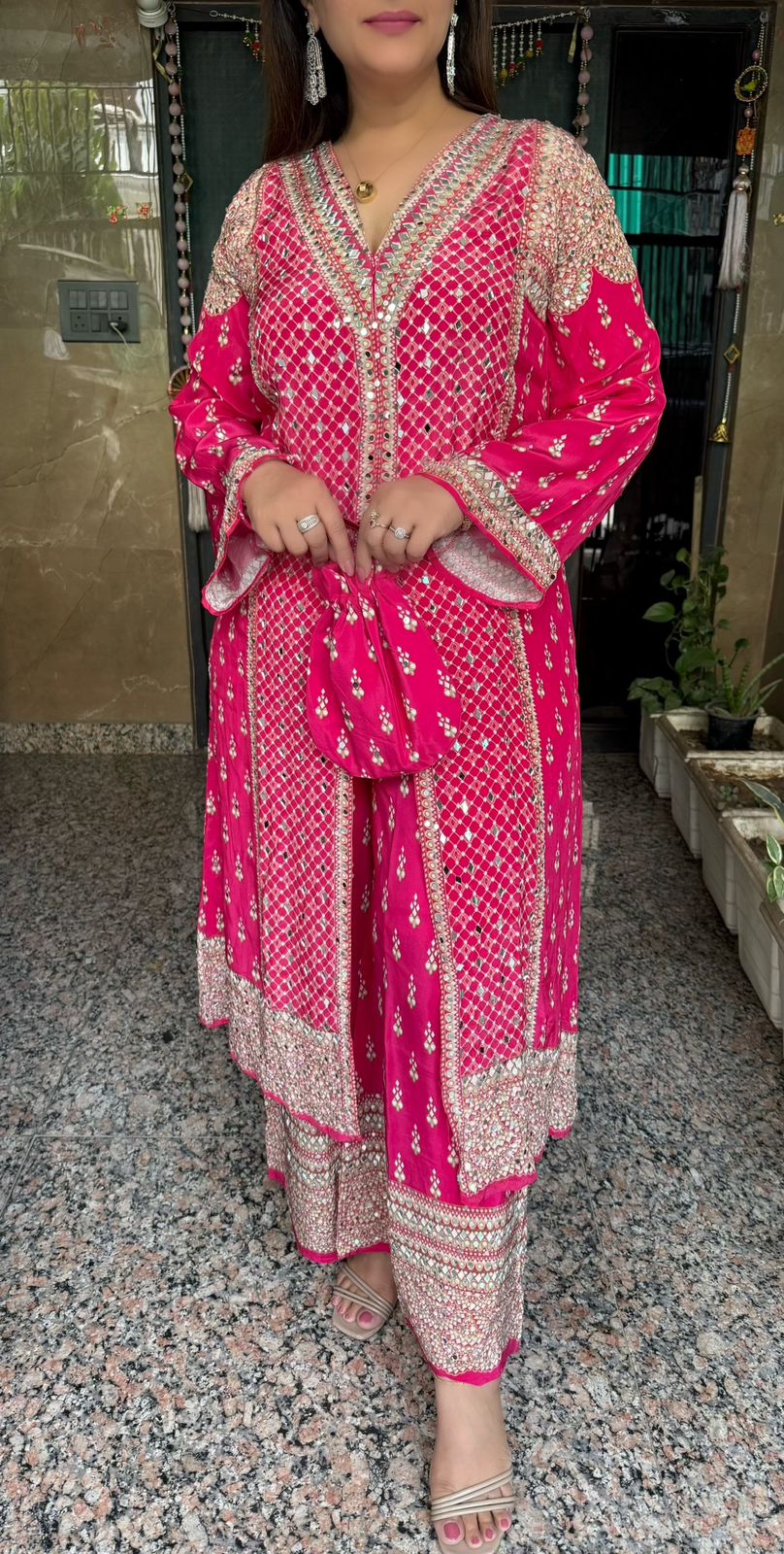 SDC-4756. Pure Crepe 2 Piece Kurti Set with Potli Bag