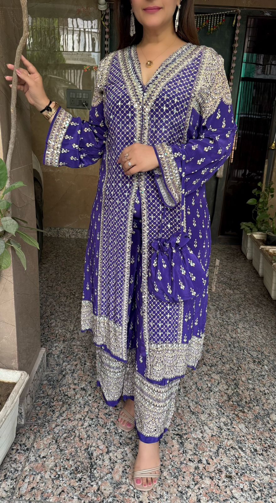 SDC-4757. Pure Crepe 2 Piece Kurti Set with Potli Bag