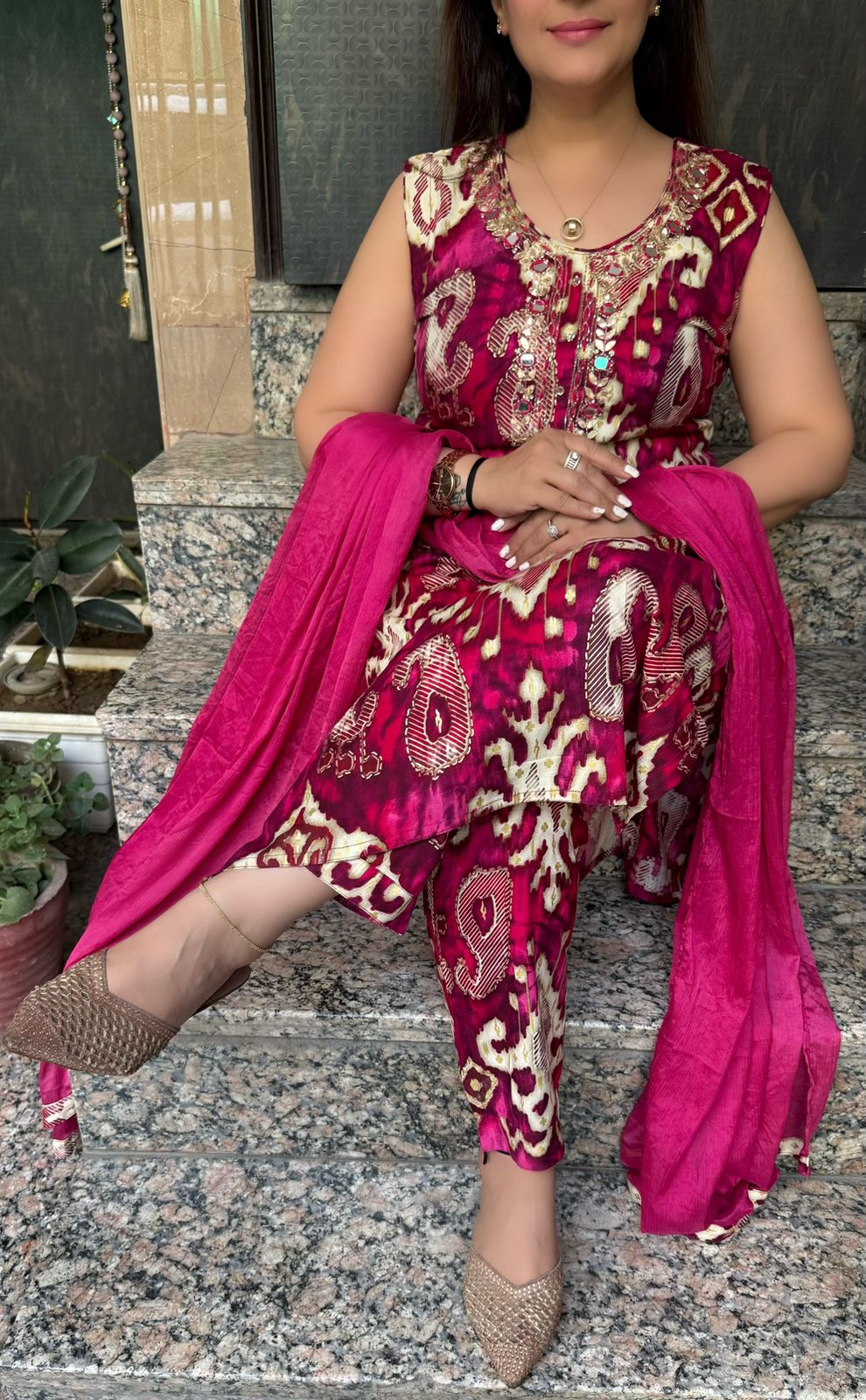 SDC-4785. Printed Rayon 3 Piece Kurti Set