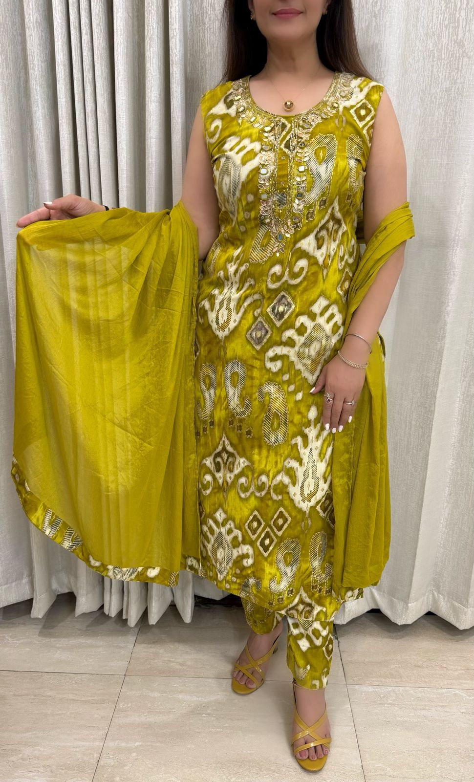 SDC-4787. Printed Rayon 3 Piece Kurti Set