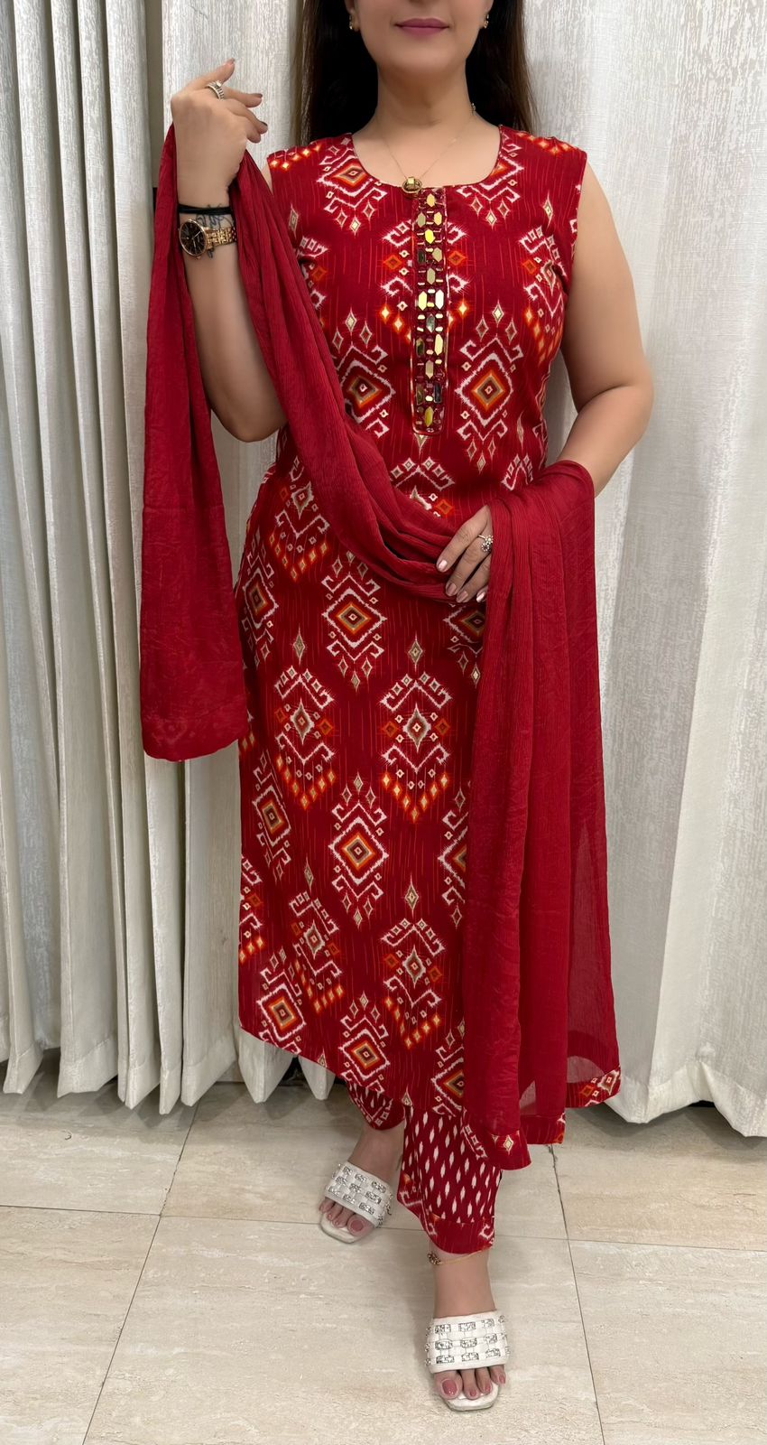 SDC-4805. Rayon 3 Piece Kurti Set