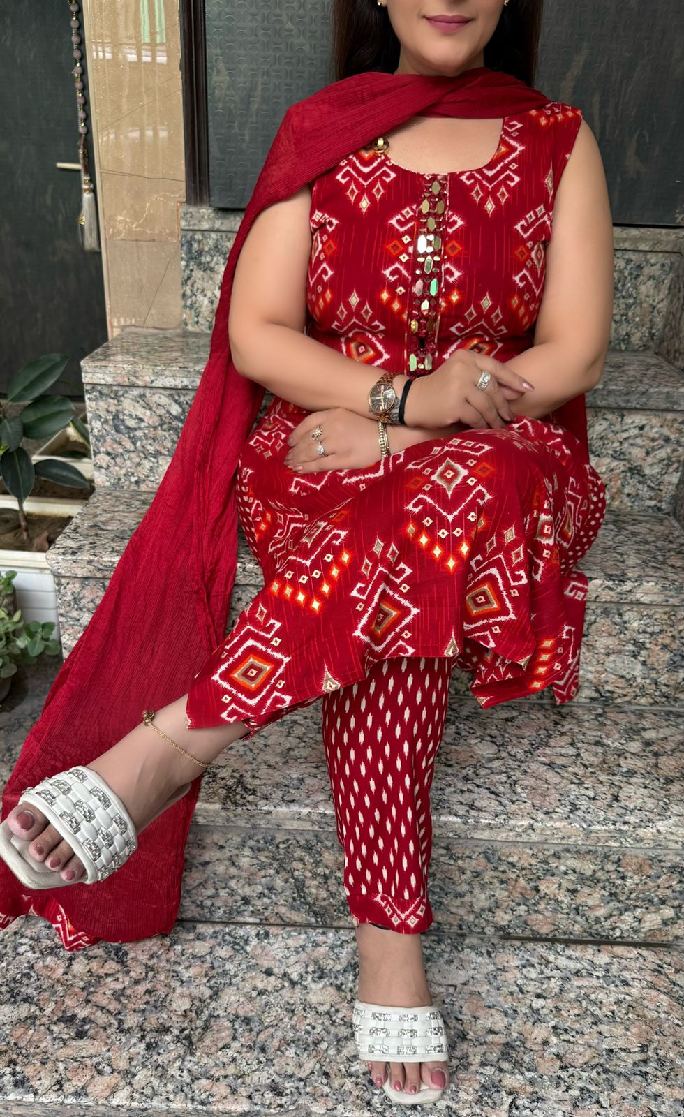 SDC-4805. Rayon 3 Piece Kurti Set