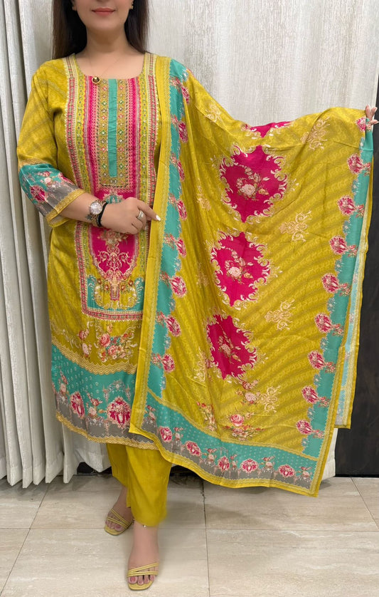 SDC-4807. Crepe 3 Piece kurti Set