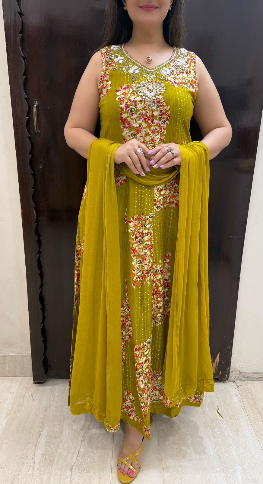 SDC-4814. Rayon 3 Piece Anarkali Set