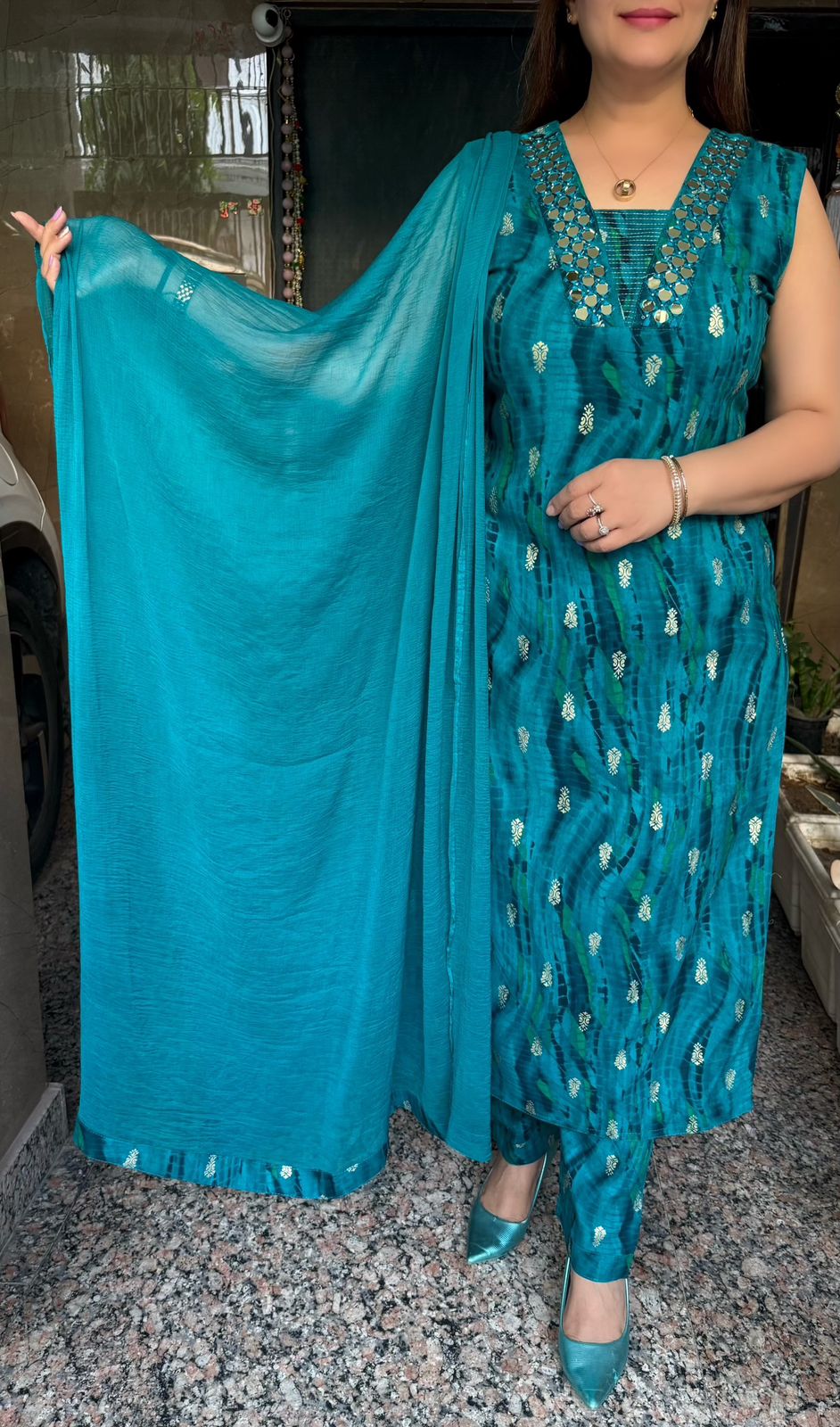 SDC-4821. Rayon 3 Piece Kurti Set