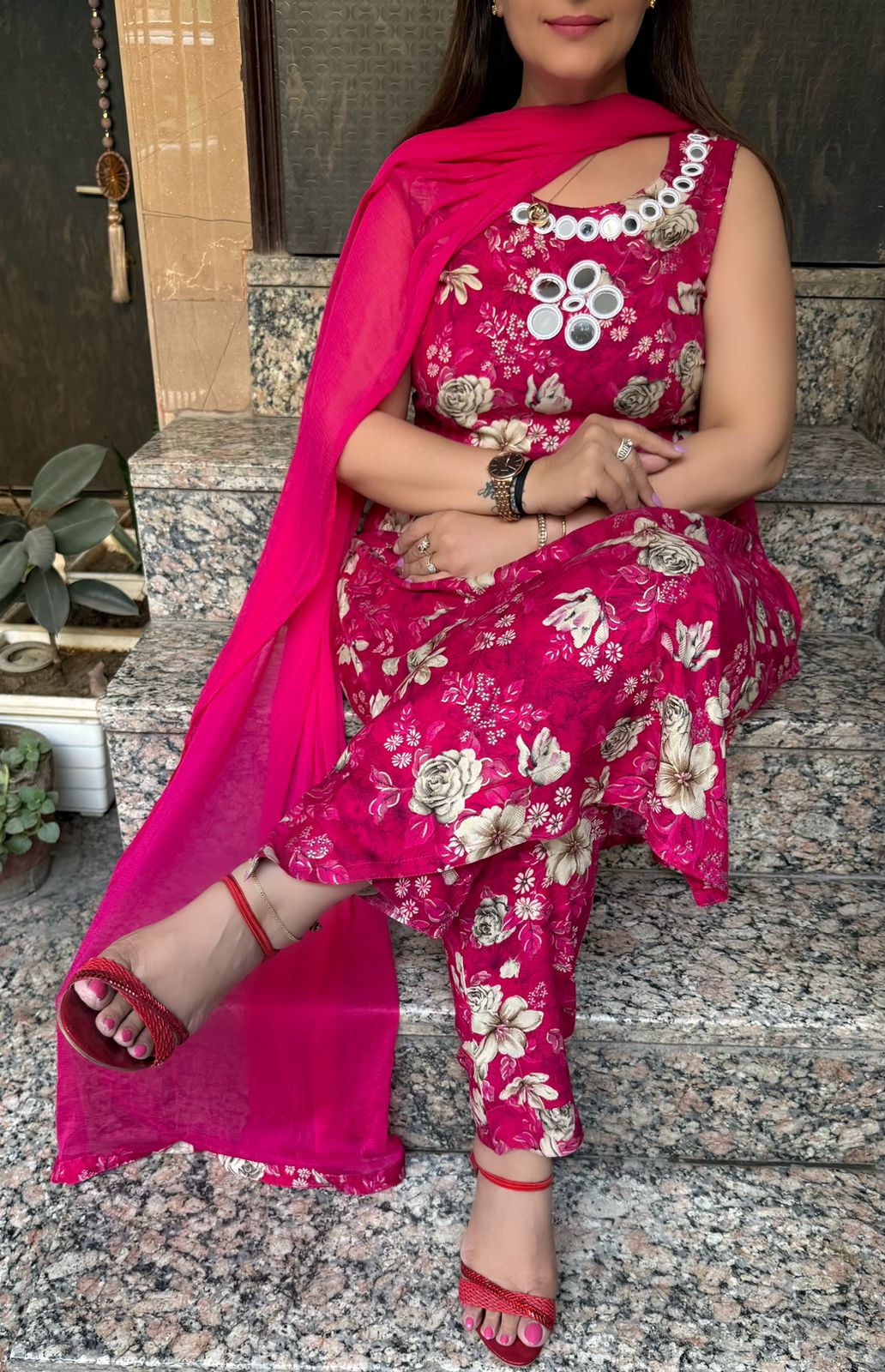 SDC-4826. Rayon 3 Piece Kurti Set