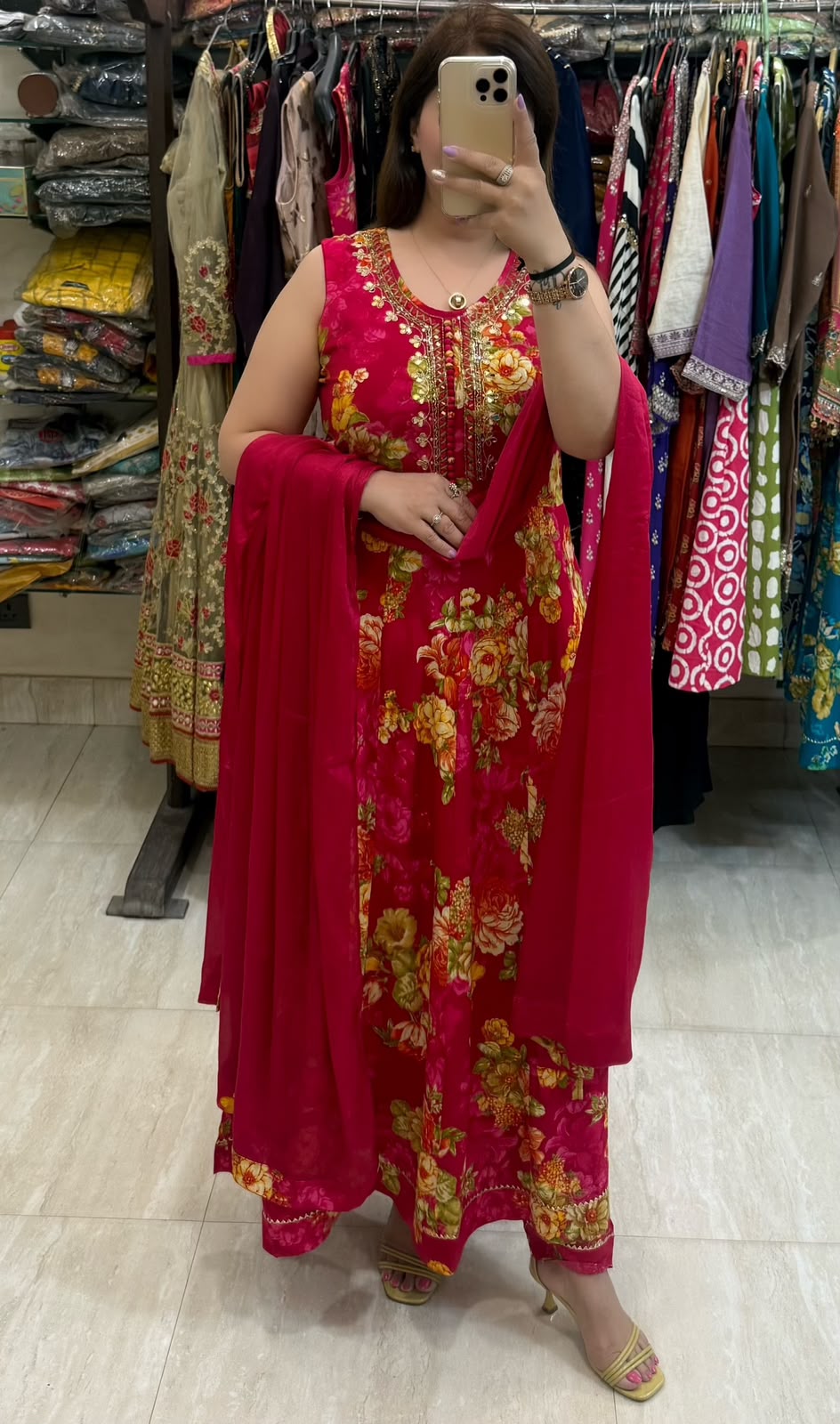 SDC-4837. Rayon 3 Piece Kurti set