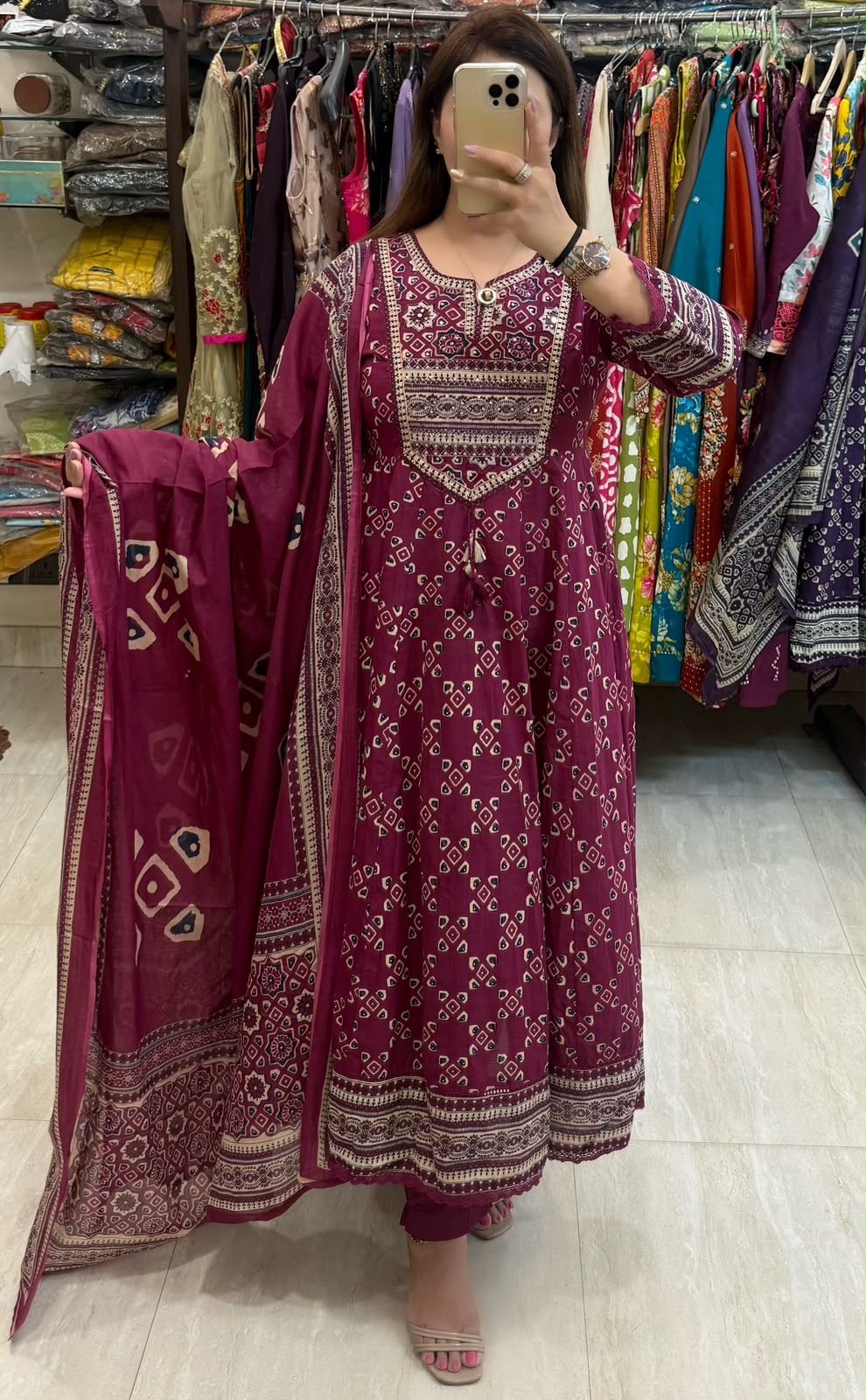 SDC-4842. Cotton 3 Piece Anarkali Flare Kurti Set