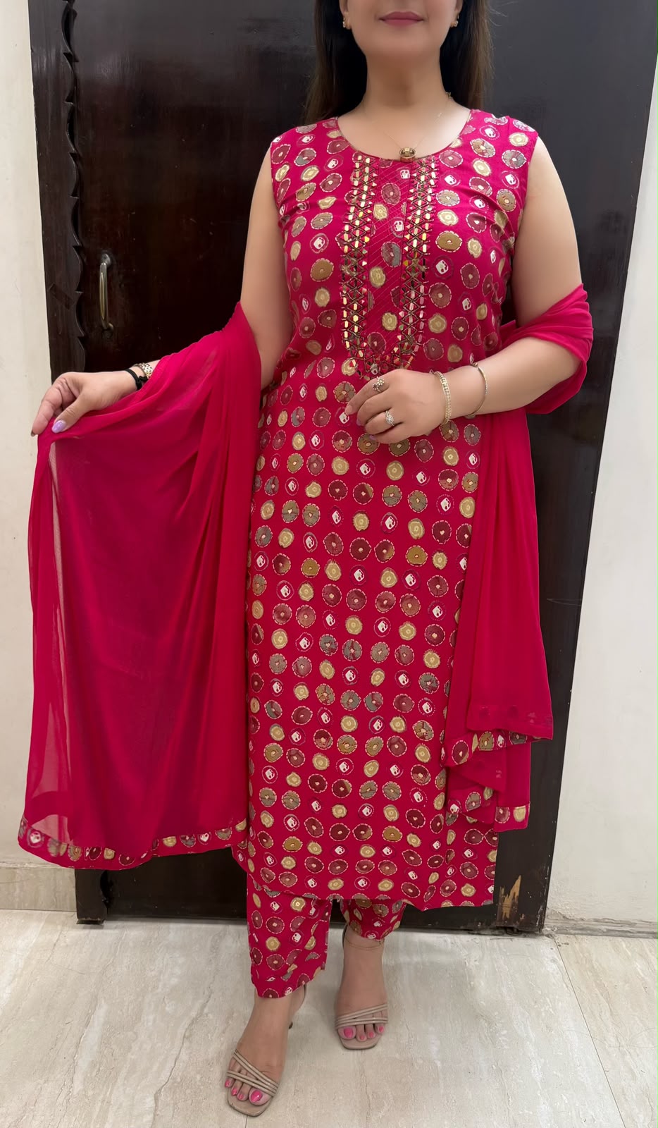 SDC-4852. Rayon 3 Piece Kurti Set