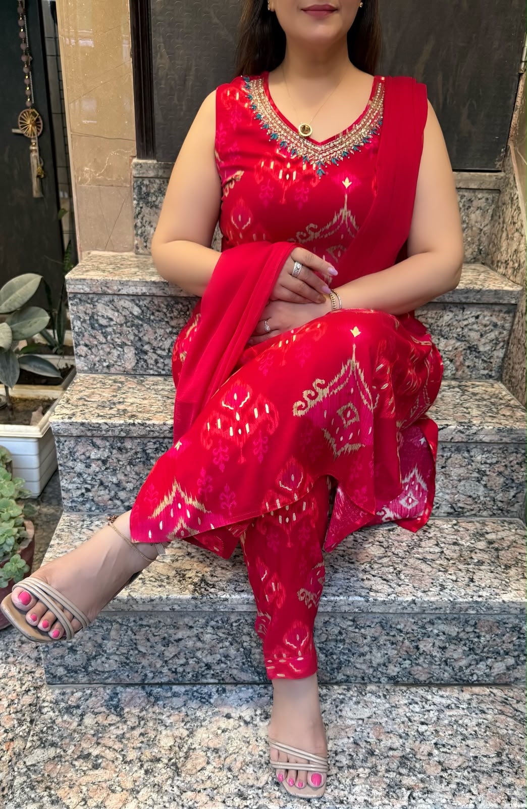 SDC-4860. Rayon 3 Piece Kurti Set