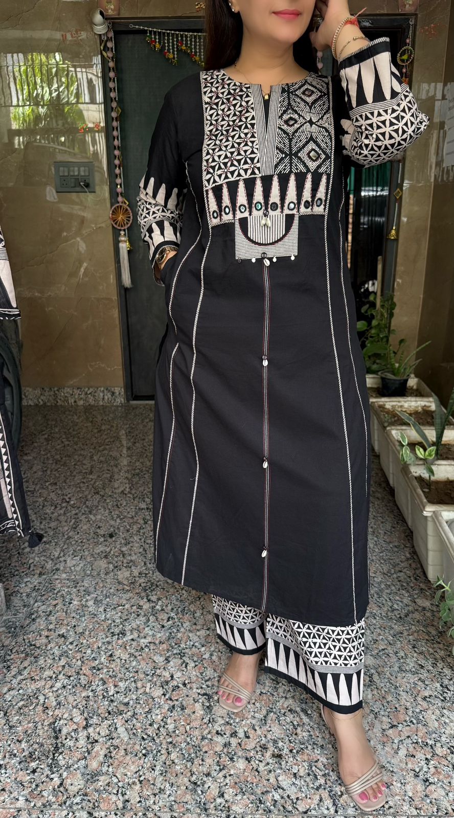 SDC-4769. Mul Cotton 3 Piece Kurti Set