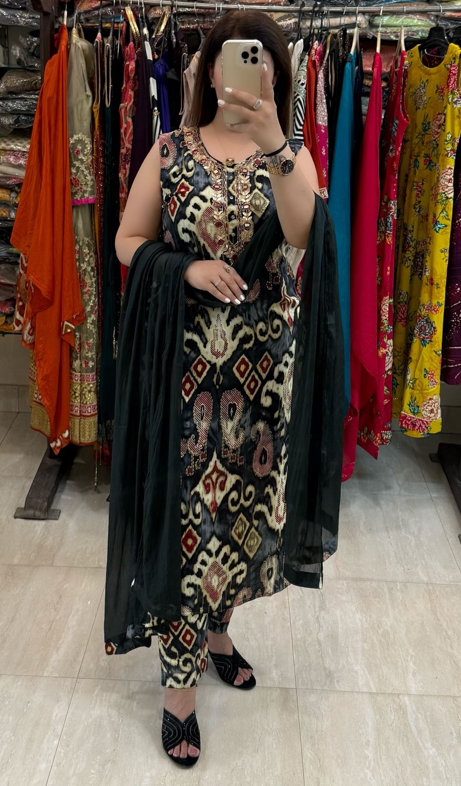 SDC-4786. Printed Rayon 3 Piece Kurti Set