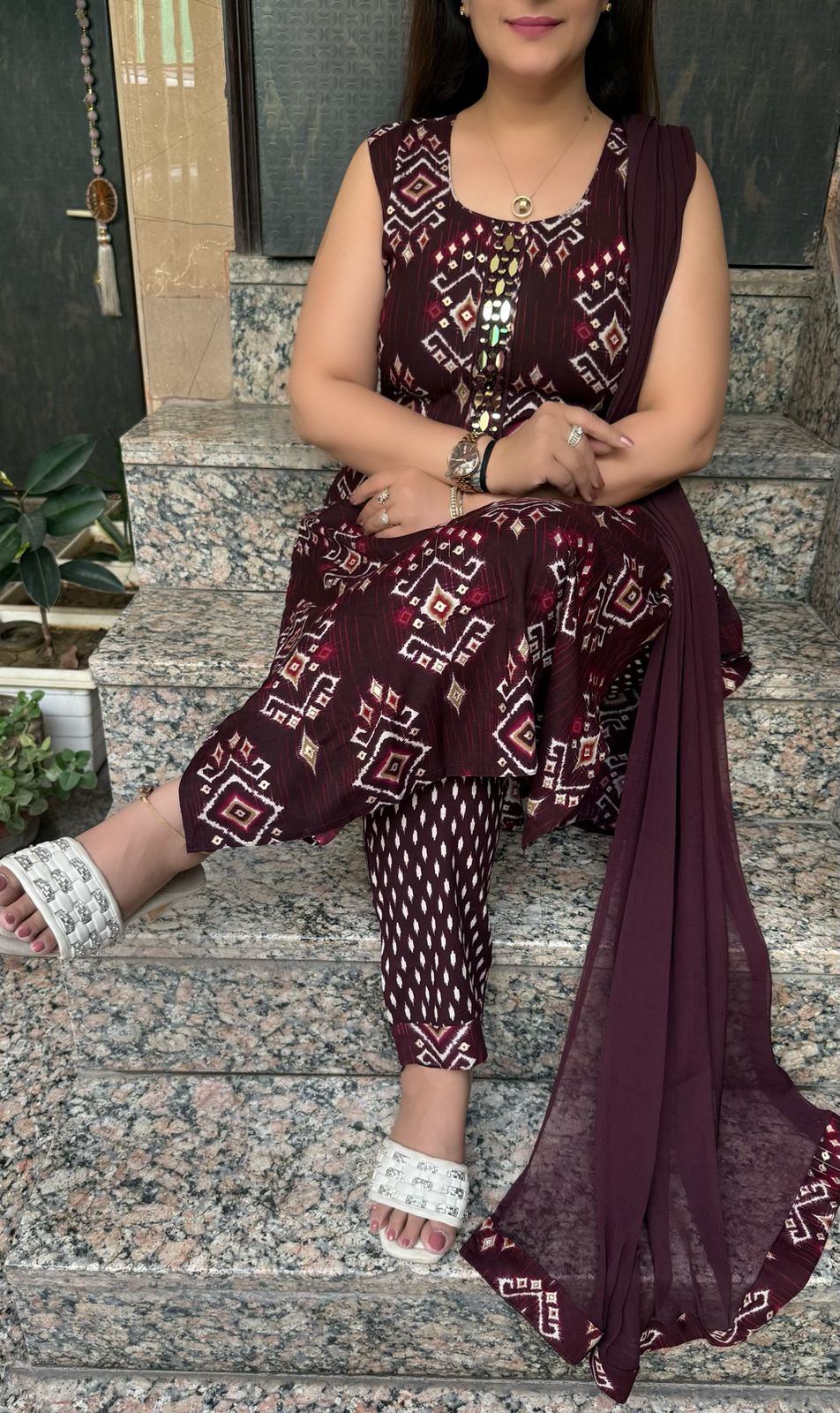 SDC-4804. Rayon 3 Piece Kurti Set