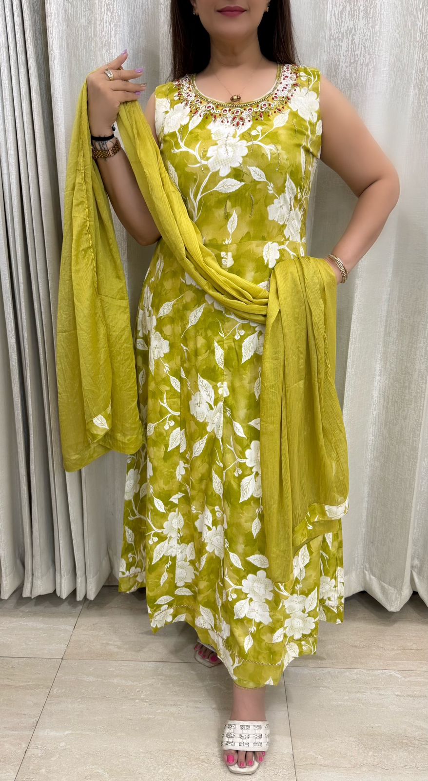 SDC-4811. Rayon 3 Piece Anarkali Set