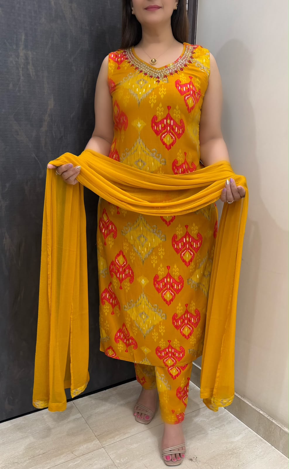 SDC-4861. Rayon 3 Piece Kurti Set